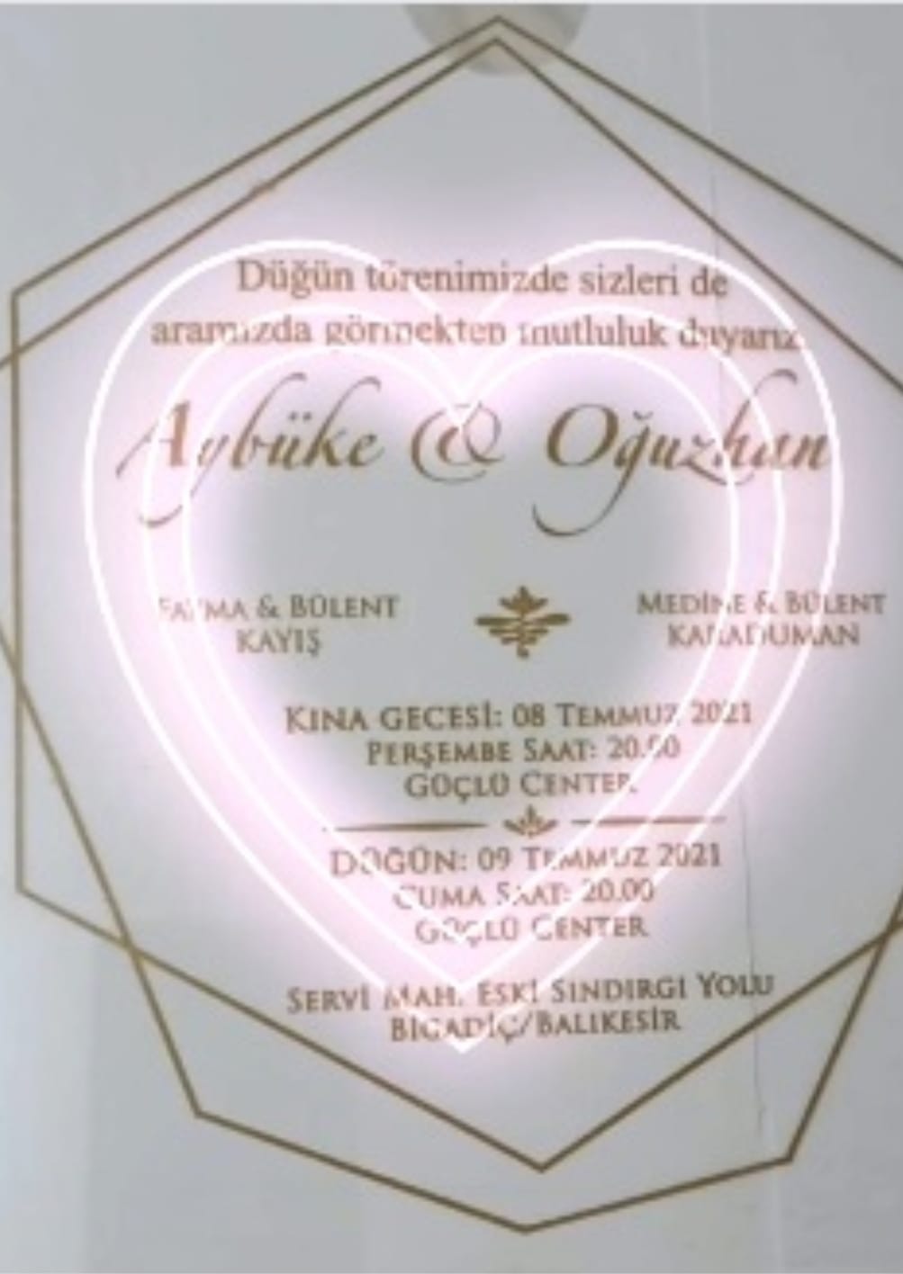 BÜLENT KAYIŞ&#39;IN KIZI EVLENİYOR